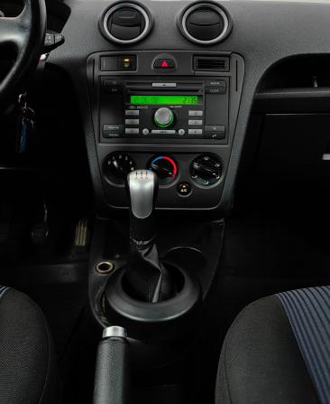Ford Fusion I Рестайлинг с пробегом 2008 года, цена 499 000 рублей, 100267 км, хэтчбек, Автокод Объявления
