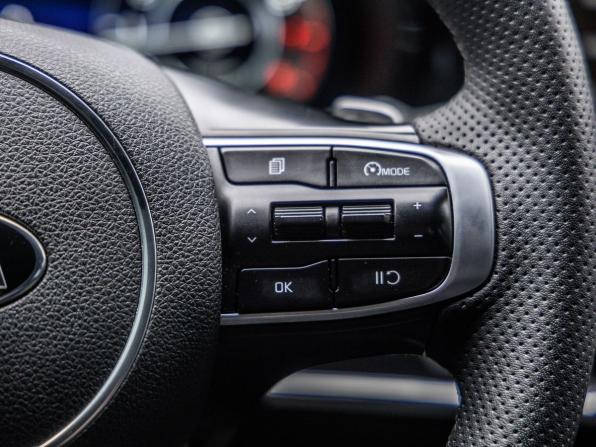 Kia K5 III с пробегом 2021 года, цена 2 878 000 рублей, 99011 км, седан, Автокод Объявления