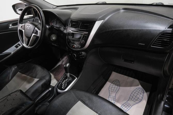 Hyundai Solaris I с пробегом 2011 года, цена 769 000 рублей, 186000 км, седан, Автокод Объявления