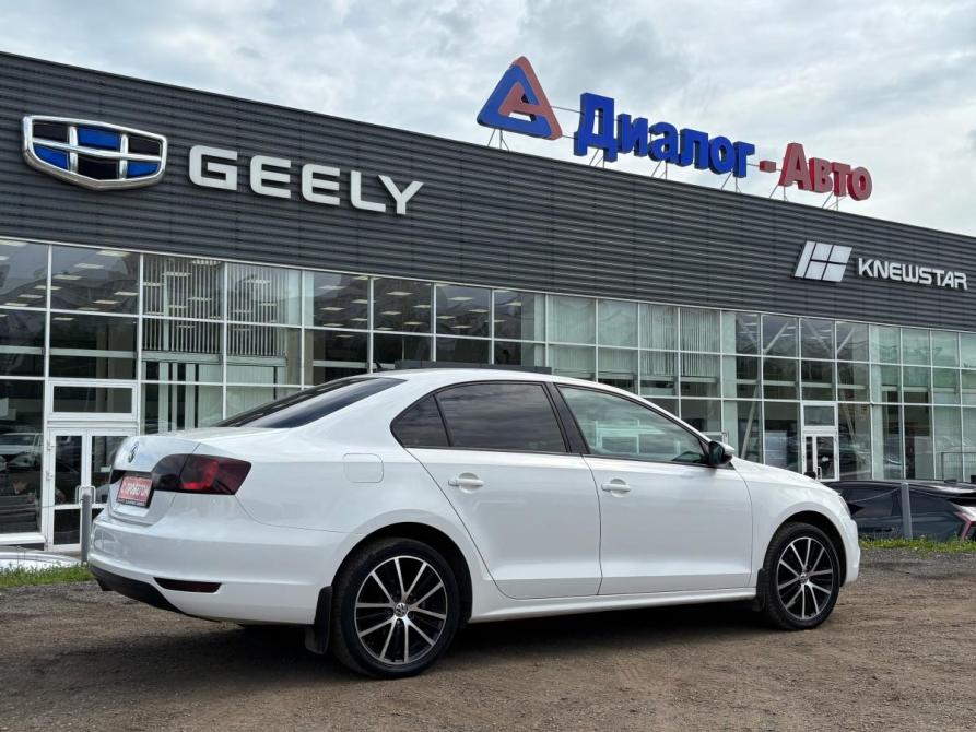 Volkswagen Jetta VI Набережные Челны  - изображение 6