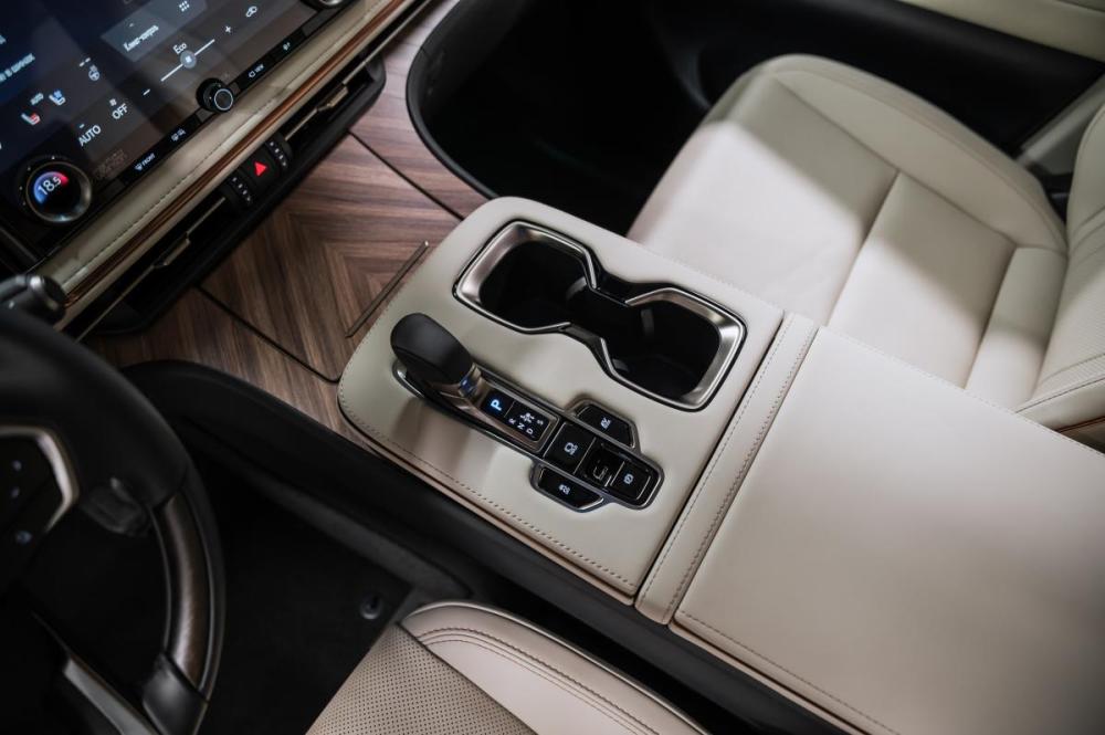 Lexus LM II Москва  - изображение 14