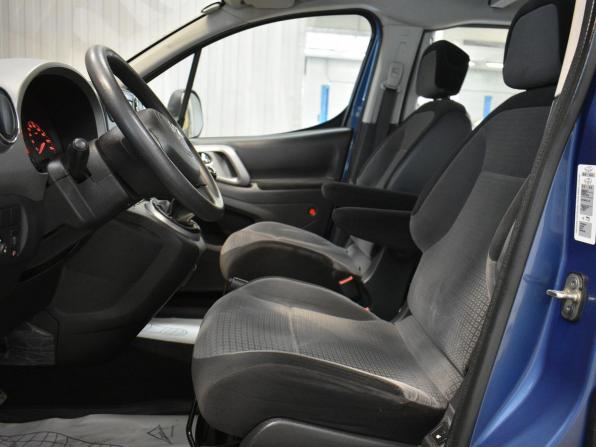 Citroen Berlingo II с пробегом 2009 года, цена 549 000 рублей, 225000 км, компактвэн, Автокод Объявления