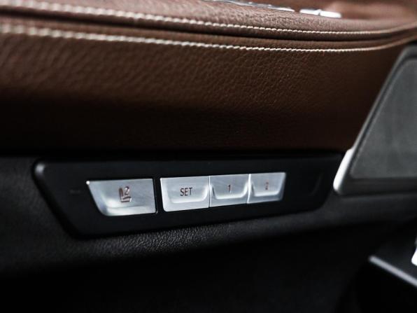 BMW 7 серии VI (G11/G12) с пробегом 2016 года, цена 2 899 585 рублей, 171943 км, седан, Автокод Объявления