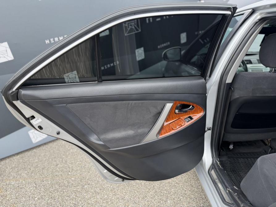 Toyota Camry VI (XV40) Рестайлинг Минеральные Воды  - изображение 19