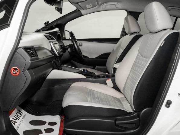 Nissan Leaf II (ZE1) с пробегом 2017 года, цена 1 740 000 рублей, 108264 км, хэтчбек, Автокод Объявления