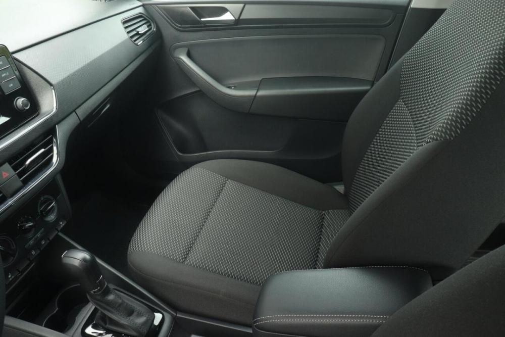 Volkswagen Polo VI Казань  - изображение 16