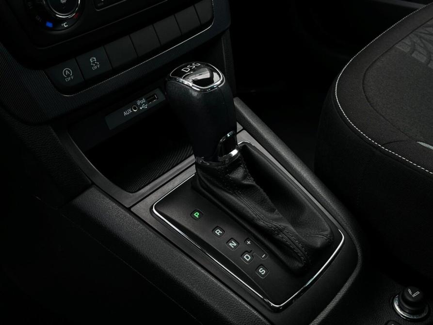 Skoda Yeti I Рестайлинг Санкт-Петербург  - изображение 14