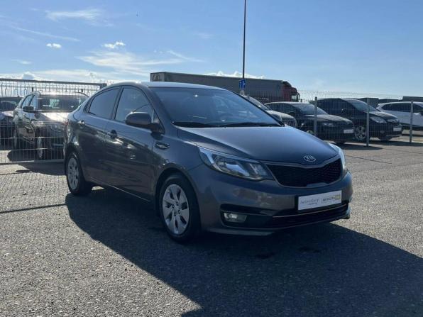 Kia Rio III Рестайлинг с пробегом 2017 года, цена 1 091 439 рублей, 186273 км, седан, Автокод Объявления