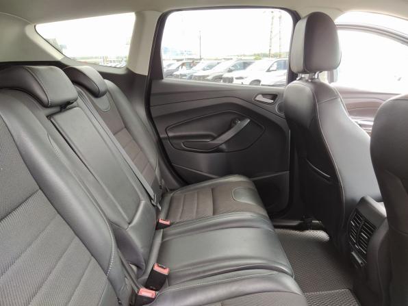 Ford Kuga II с пробегом 2015 года, цена 1 299 000 рублей, 183799 км, внедорожник, Автокод Объявления