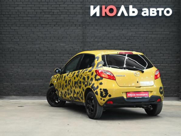 Mazda 2 II (DE) с пробегом 2008 года, цена 490 000 рублей, 402677 км, хэтчбек, Автокод Объявления