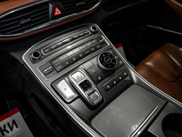 Hyundai Santa Fe IV Рестайлинг с пробегом 2021 года, цена 4 150 000 рублей, 48111 км, внедорожник, Автокод Объявления