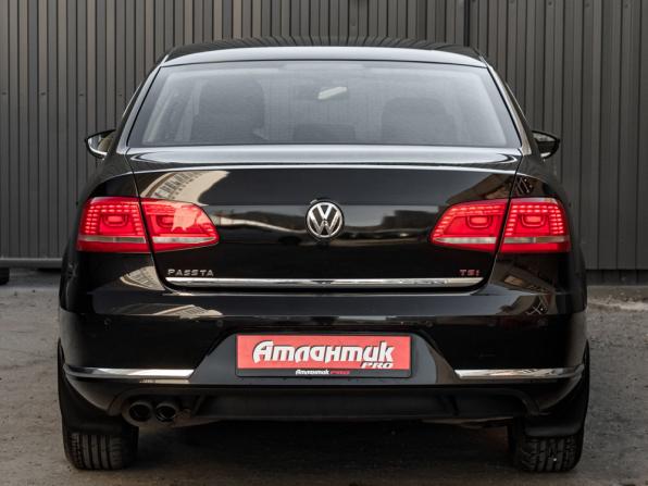 Volkswagen Passat B7 с пробегом 2012 года, цена 1 050 000 рублей, 229783 км, седан, Автокод Объявления