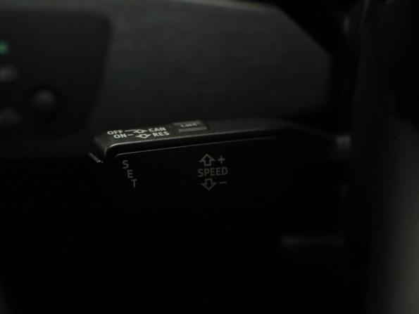 Audi A4 V (B9) с пробегом 2016 года, цена 2 250 000 рублей, 93815 км, седан, Автокод Объявления