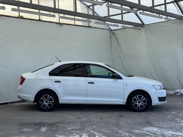 Skoda Rapid I с пробегом 2016 года, цена 970 000 рублей, 146878 км, лифтбек, Автокод Объявления