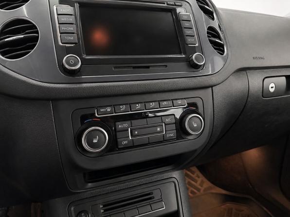 Volkswagen Tiguan I Рестайлинг с пробегом 2012 года, цена 1 299 000 рублей, 260167 км, внедорожник, Автокод Объявления