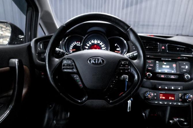 Kia Ceed II с пробегом 2014 года, цена 1 199 000 рублей, 155639 км, хэтчбек, Автокод Объявления