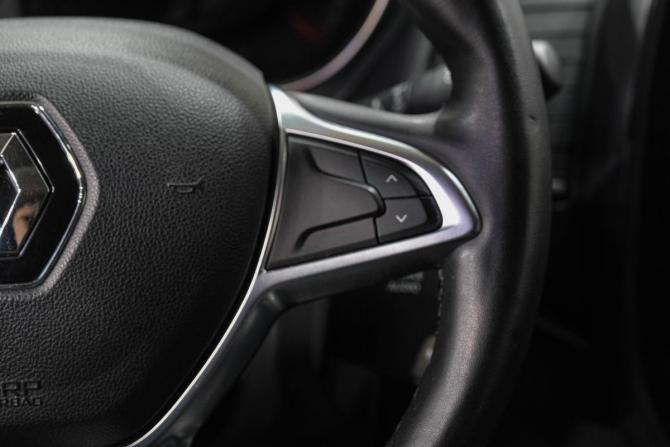 Renault Kaptur I Рестайлинг с пробегом 2020 года, цена 1 489 000 рублей, 99000 км, внедорожник, Автокод Объявления