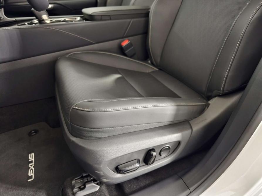 Lexus RX V Санкт-Петербург  - изображение 24