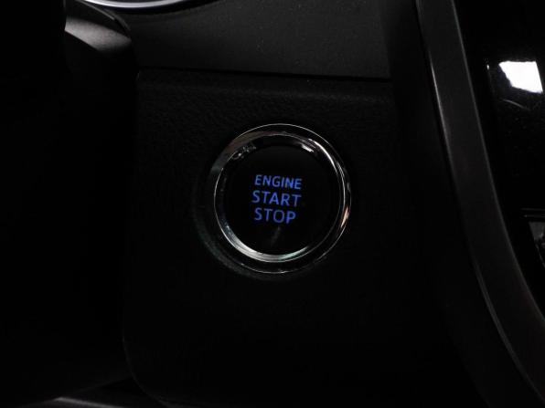 Toyota Camry VIII (XV70) с пробегом 2019 года, цена 2 645 000 рублей, 161732 км, седан, Автокод Объявления