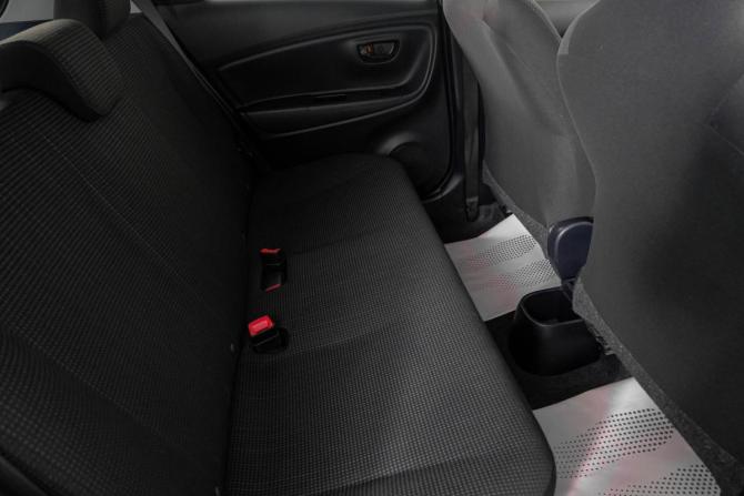 Toyota Vitz III (XP130) Рестайлинг 2 с пробегом 2018 года, цена 1 049 000 рублей, 109000 км, хэтчбек, Автокод Объявления
