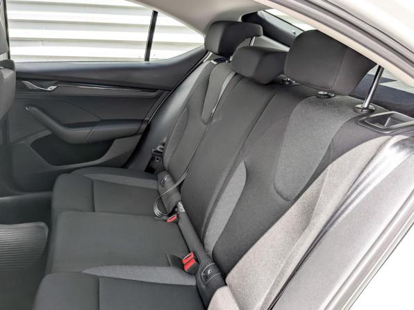 Skoda Octavia IV (A8) с пробегом 2021 года, цена 2 355 000 рублей, 43099 км, лифтбек, Автокод Объявления
