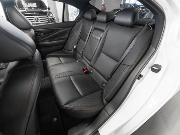 Infiniti Q50 I Рестайлинг с пробегом 2018 года, цена 3 250 000 рублей, 109350 км, седан, Автокод Объявления