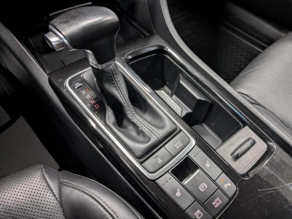 Kia Optima IV Рестайлинг с пробегом 2019 года, цена 2 240 000 рублей, 88855 км, седан, Автокод Объявления
