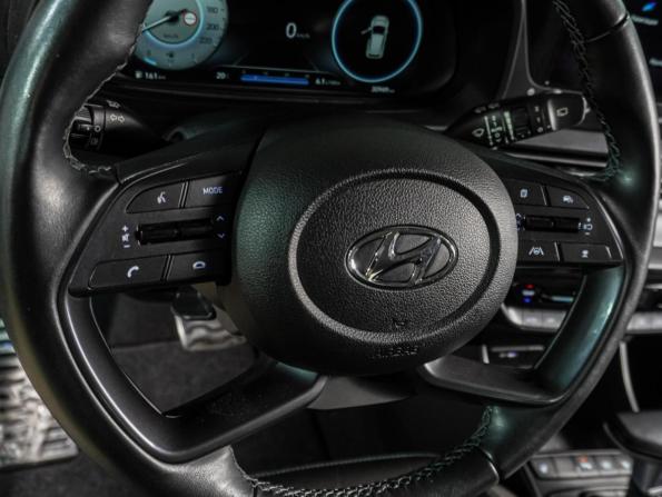 Hyundai Bayon I с пробегом 2023 года, цена 2 649 000 рублей, 30949 км, внедорожник, Автокод Объявления