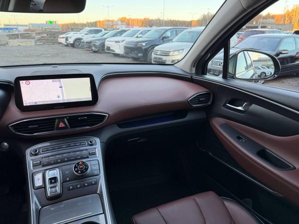 Hyundai Santa Fe IV Рестайлинг с пробегом 2022 года, цена 3 150 000 рублей, 134000 км, внедорожник, Автокод Объявления