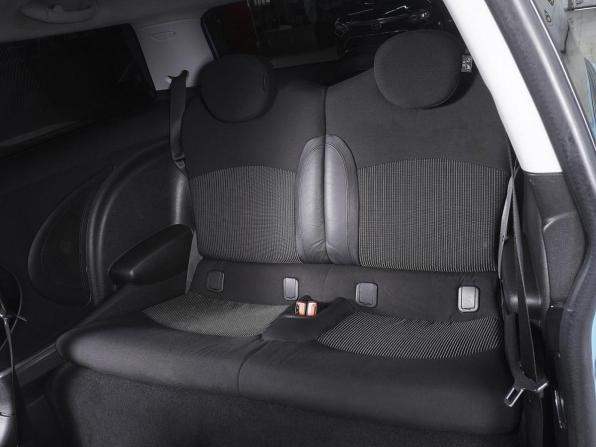 Mini Hatch II (R56) с пробегом 2008 года, цена 560 000 рублей, 215380 км, хэтчбек, Автокод Объявления
