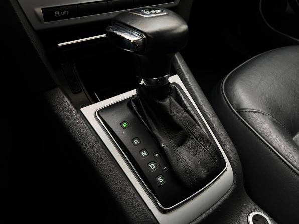Skoda Octavia II (A5) Рестайлинг с пробегом 2011 года, цена 994 000 рублей, 183444 км, лифтбек, Автокод Объявления