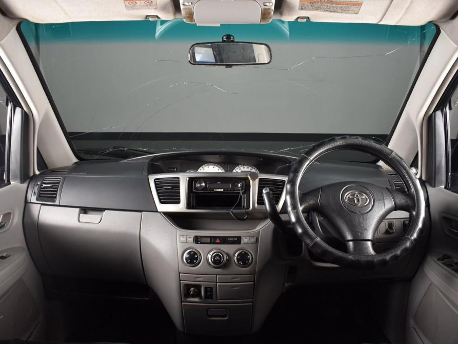 Toyota Noah I (R60) Кемерово  - изображение 7