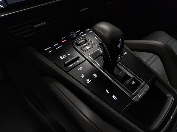 Porsche Cayenne III с пробегом 2019 года, цена 6 600 000 рублей, 60101 км, внедорожник, Автокод Объявления