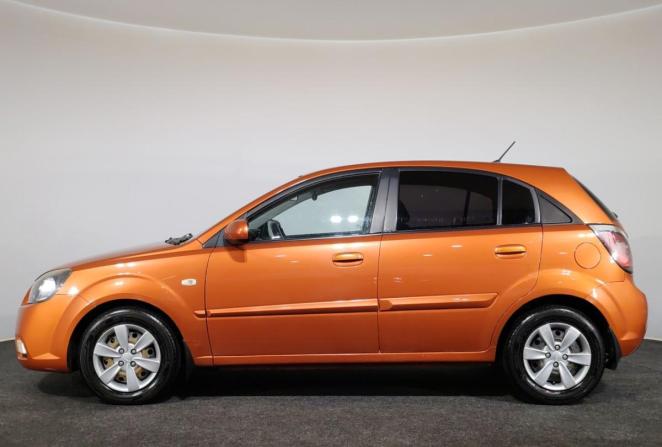 Kia Rio II Рестайлинг с пробегом 2010 года, цена 590 000 рублей, 137987 км, хэтчбек, Автокод Объявления