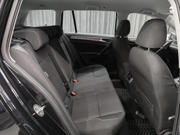Volkswagen Golf VII с пробегом 2015 года, цена 1 449 000 рублей, 187116 км, универсал, Автокод Объявления