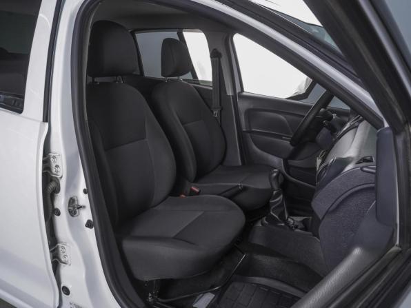 Renault Logan II Рестайлинг с пробегом 2019 года, цена 899 000 рублей, 100885 км, седан, Автокод Объявления