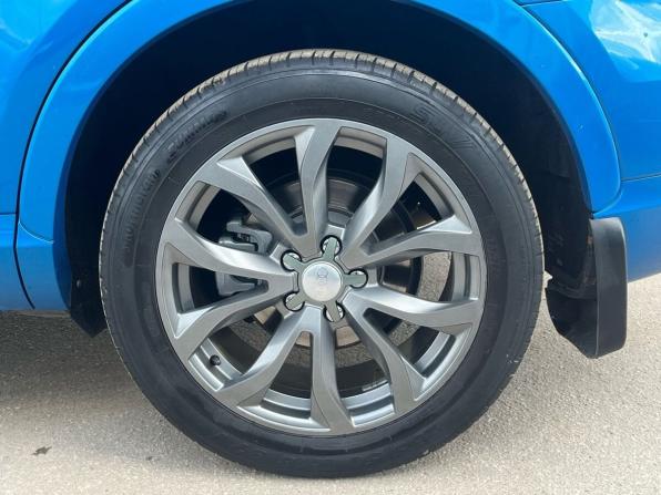 Audi Q3 I (8U) Рестайлинг с пробегом 2016 года, цена 1 840 000 рублей, 140670 км, внедорожник, Автокод Объявления