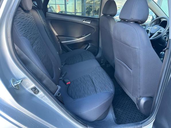 Hyundai Solaris I Рестайлинг с пробегом 2015 года, цена 1 070 000 рублей, 69281 км, хэтчбек, Автокод Объявления