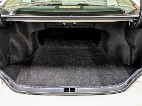 Toyota Camry VII (XV50) Рестайлинг с пробегом 2016 года, цена 2 420 000 рублей, 64359 км, седан, Автокод Объявления