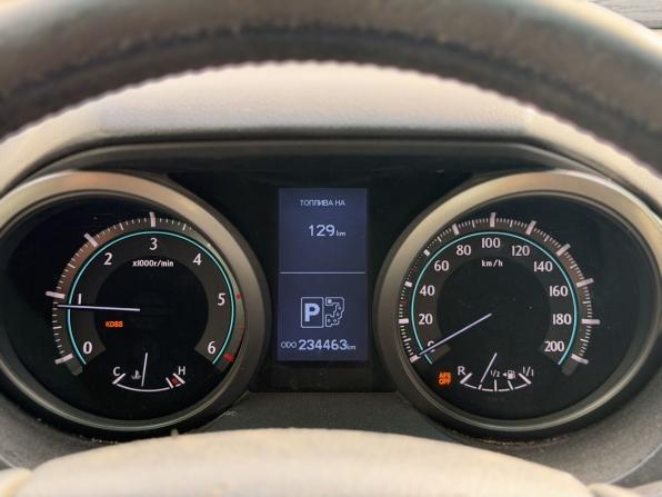 Toyota Land Cruiser Prado 150 Series с пробегом 2012 года, цена 2 450 000 рублей, 234463 км, внедорожник, Автокод Объявления