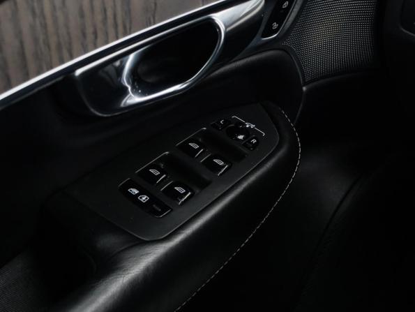 Volvo XC90 II Рестайлинг 1 с пробегом 2020 года, цена 3 920 000 рублей, 131026 км, внедорожник, Автокод Объявления