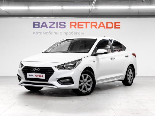 Hyundai Solaris II с пробегом 2019 года, цена 999 000 рублей, 247315 км, седан, Автокод Объявления