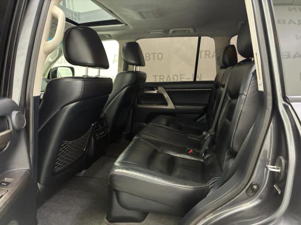 Toyota Land Cruiser 200 Series с пробегом 2011 года, цена 2 499 000 рублей, 255000 км, внедорожник, Автокод Объявления