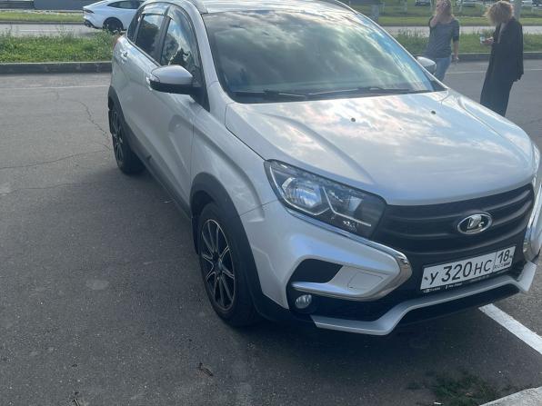 Lada (ВАЗ) XRAY I с пробегом 2018 года, цена 1 050 000 рублей, 57794 км, хэтчбек, Автокод Объявления