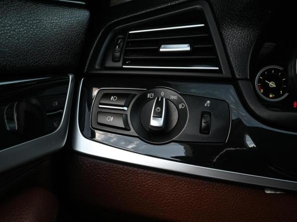 BMW 5 серии VI (F10/F11/F07) Рестайлинг с пробегом 2016 года, цена 2 679 000 рублей, 112300 км, седан, Автокод Объявления