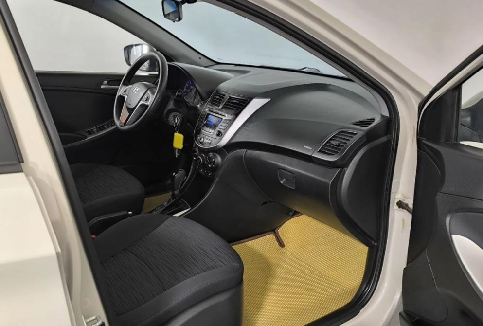 Hyundai Solaris I Рестайлинг Нижний Новгород  - изображение 10