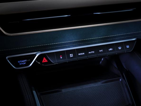Geely Monjaro I с пробегом 2023 года, цена 3 349 000 рублей, 25100 км, внедорожник, Автокод Объявления