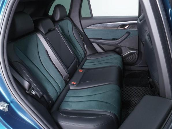 Geely Monjaro I с пробегом 2023 года, цена 2 970 000 рублей, 18123 км, внедорожник, Автокод Объявления