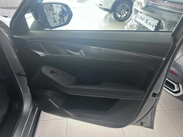 Haval Jolion I Рестайлинг с пробегом 2025 года, цена 2 095 000 рублей, 47000 км, внедорожник, Автокод Объявления