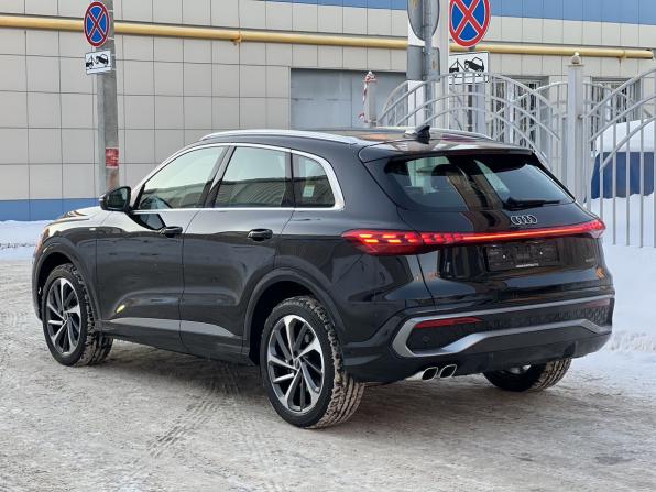 Audi Q5 III с пробегом 2025 года, цена 8 600 000 рублей, 30 км, внедорожник, Автокод Объявления